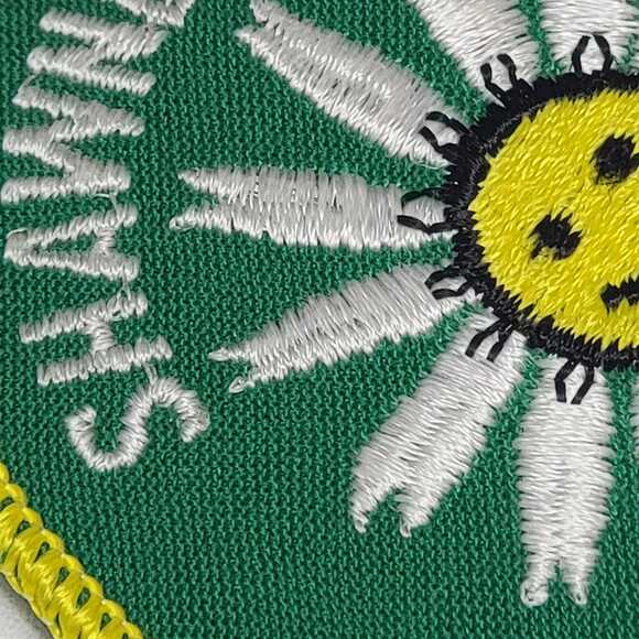 Vintage Girl Scout Daisy Patch - Picture 2 of 5